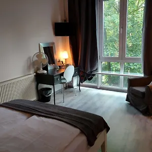 Midi Parkhotel Mitte Affittacamere